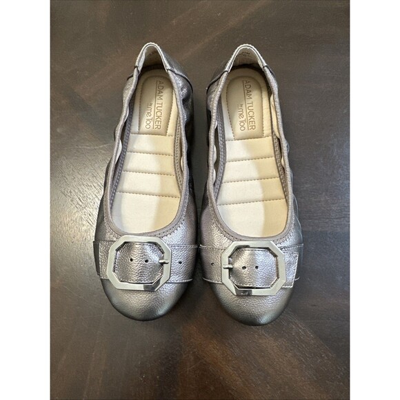 Adam Tucker by me too Metallic Gold Ballet Flats Women Size 6.5 - Picture 1 of 8